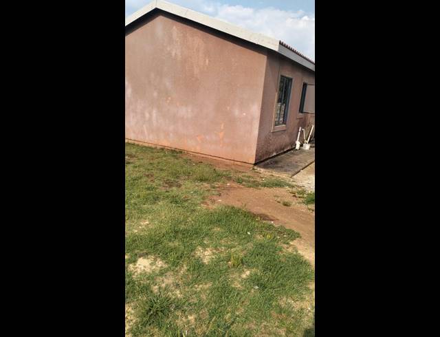 2 BEDROOM HOUSE FOR SALE IN PALM RIDGE